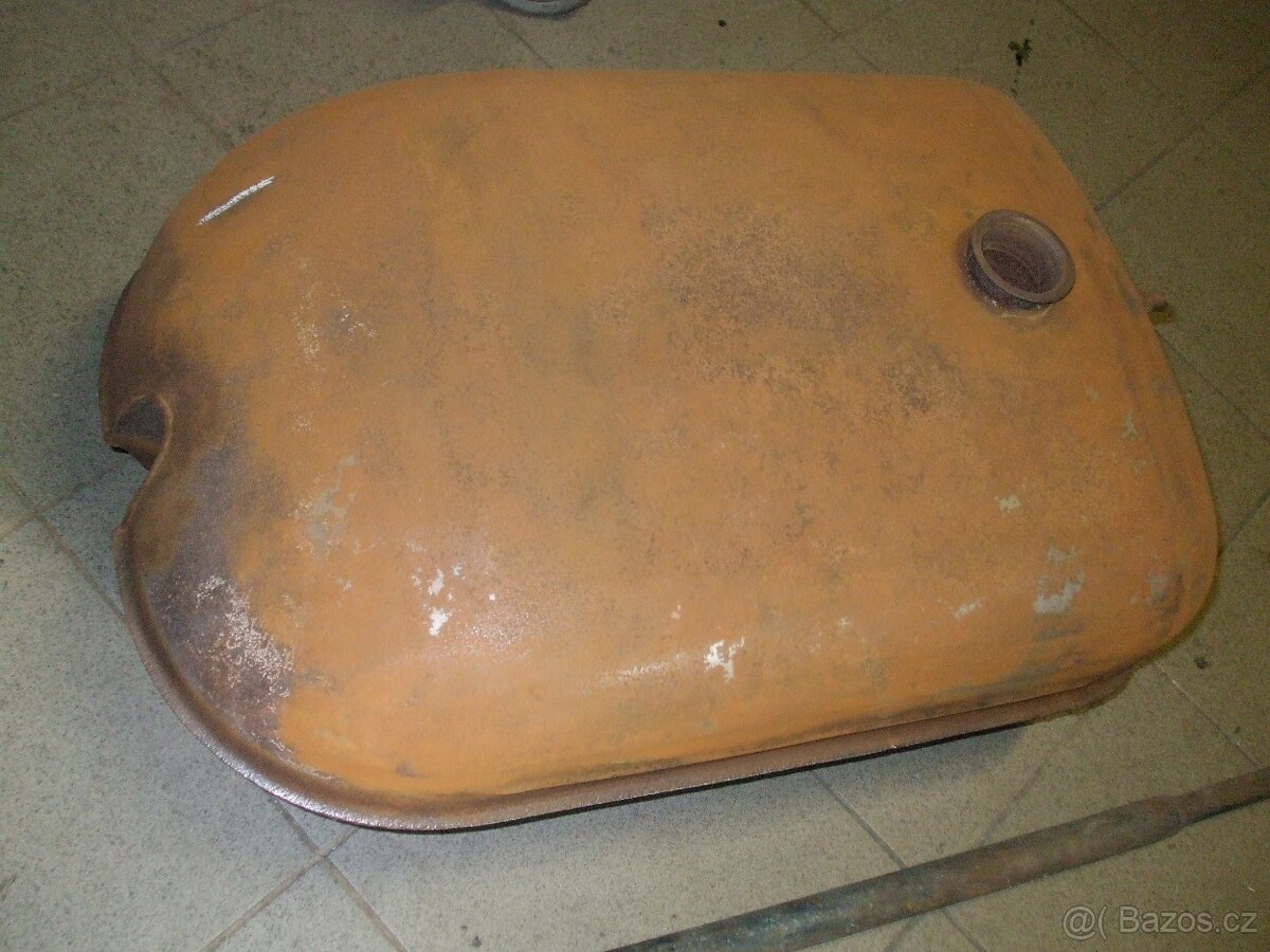 nádrž - 2