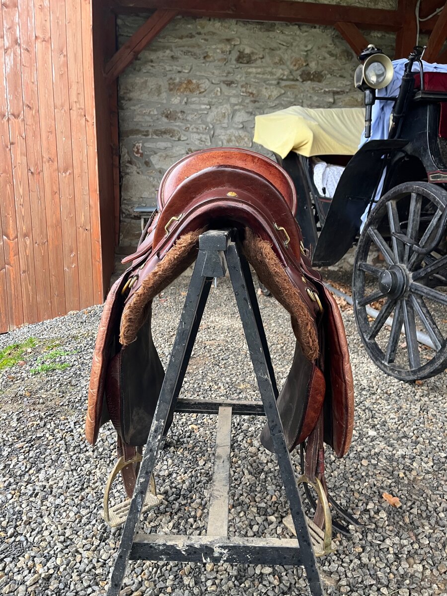 Australské sedlo - 2