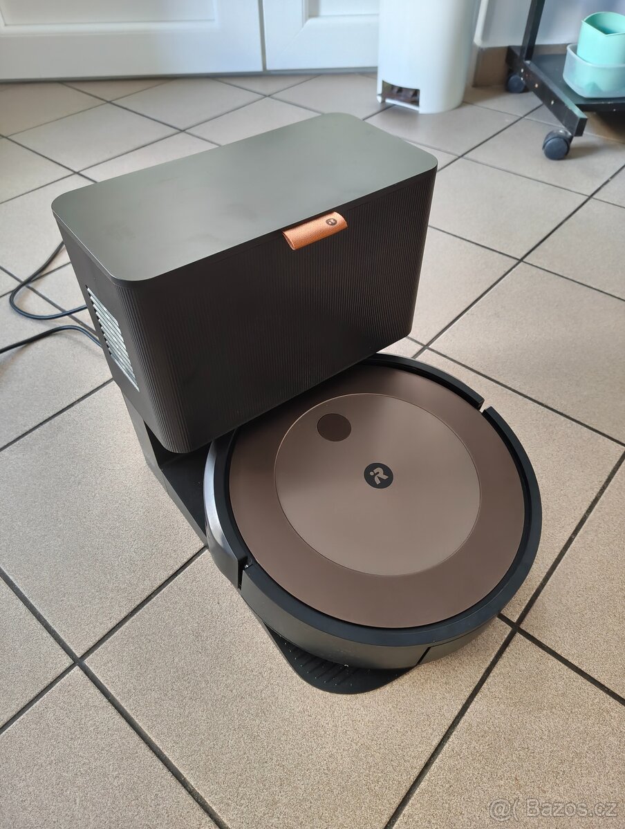 iRobot Roomba j9+ - 2