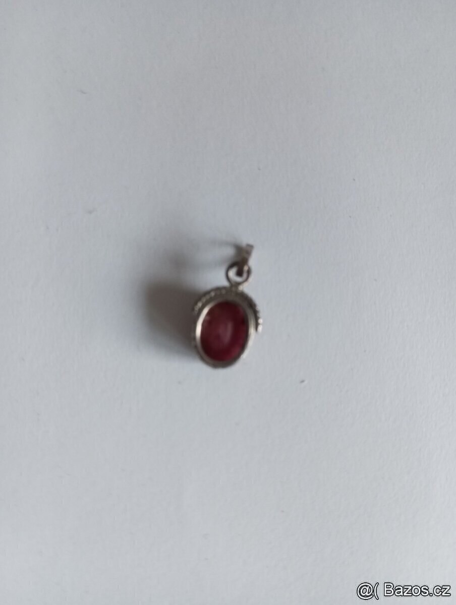 přívěsek s rubínem ve stříbře (Ag) - 2