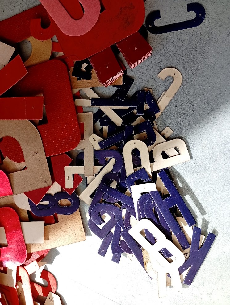 Písmena na komunistické nástěnky - 2