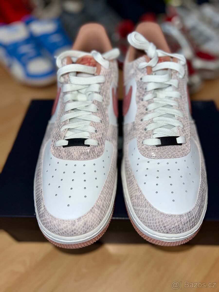 Nike Air Force 1 Low LV8 - 2