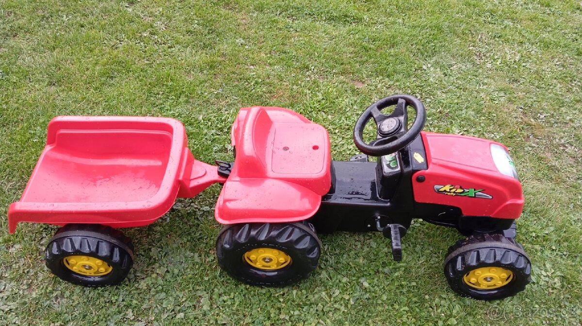 Trakturek Kiss šlapací - 2