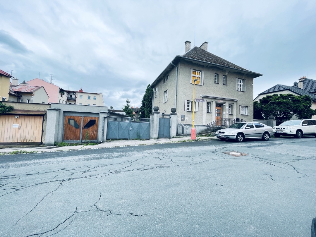 Prvorepubliková vila, Bří. Čapků, Šumperk - 2