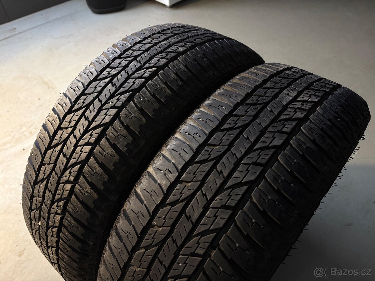 Zimní pneu Yokohama 215/60R17 - 2