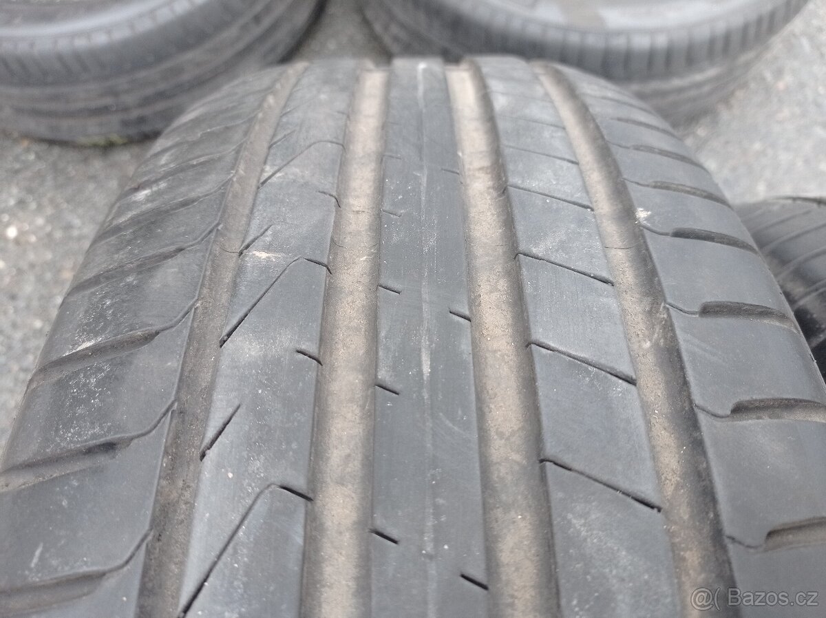 Pěkná letní sada pneu PIRELLI SCORPION 235/55/18, 100V - 2