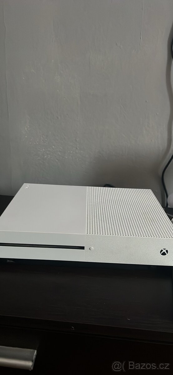 Xbox one s 1tb - 2
