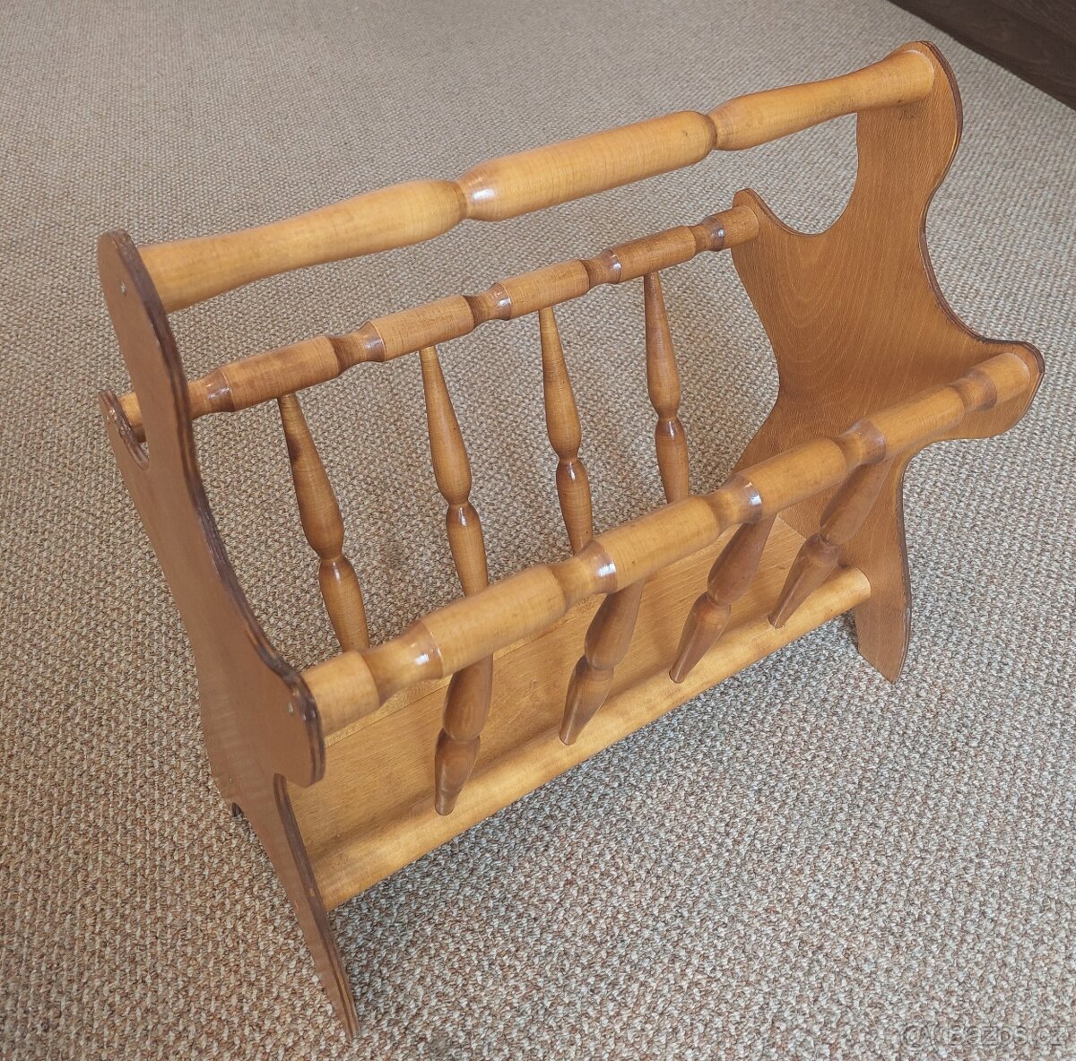 Retro stojan na časopisy - 2