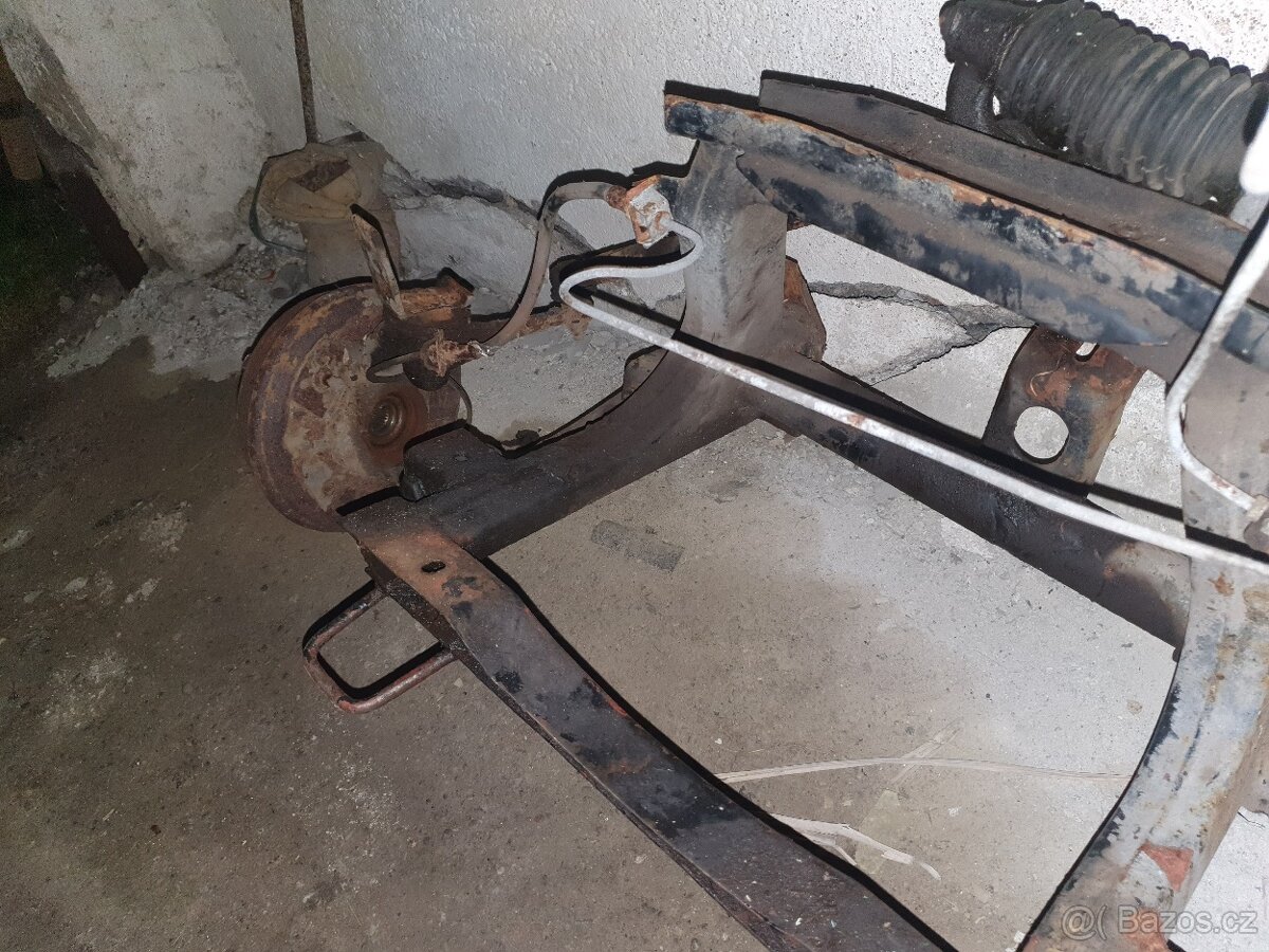 Trabant Tripo náprava - 2