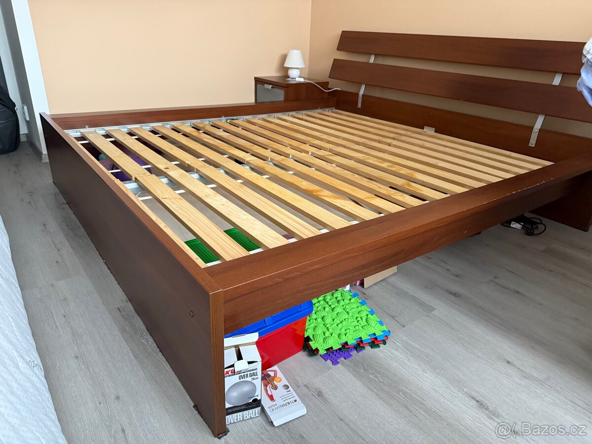 Kompletní ložnice - postel, komoda, skříň - 2