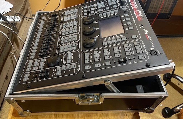 LICON CX, světelný pult + case - 2