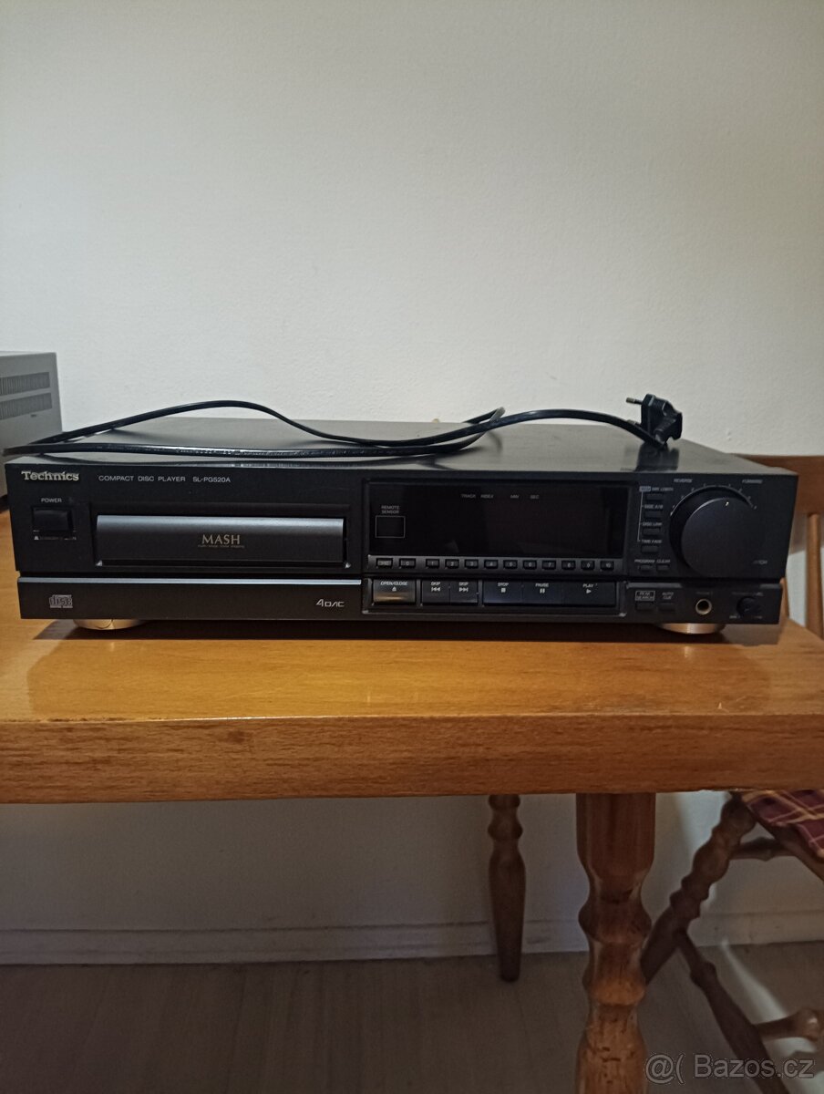TECHNICS - SL-PG520A - 2