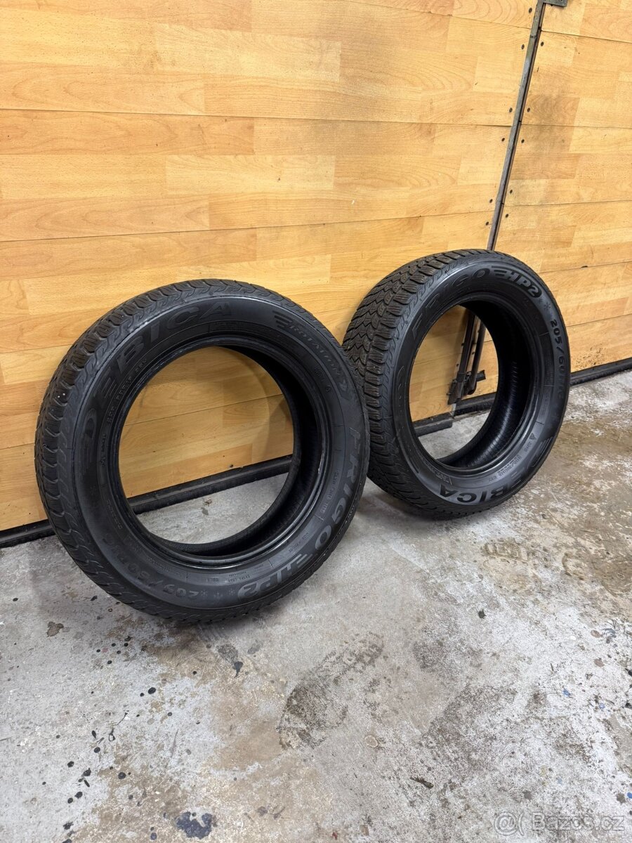 Zimní pneu 205/60/16 č.2 - 2