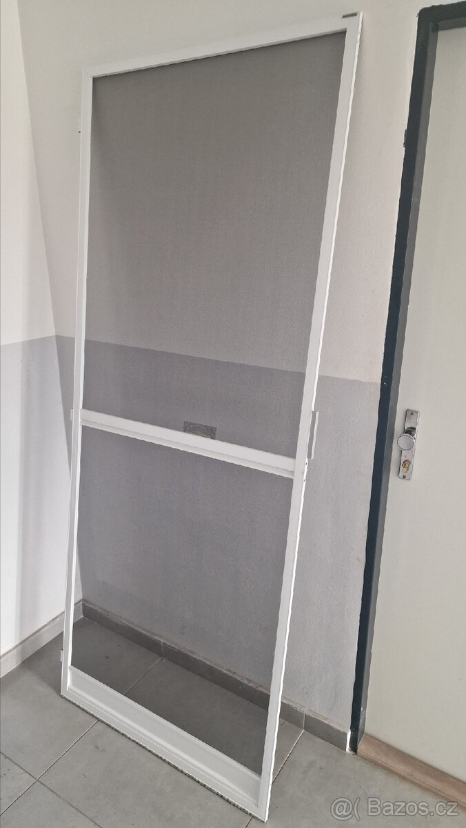 Dveřní síť proti hmyzu - 2