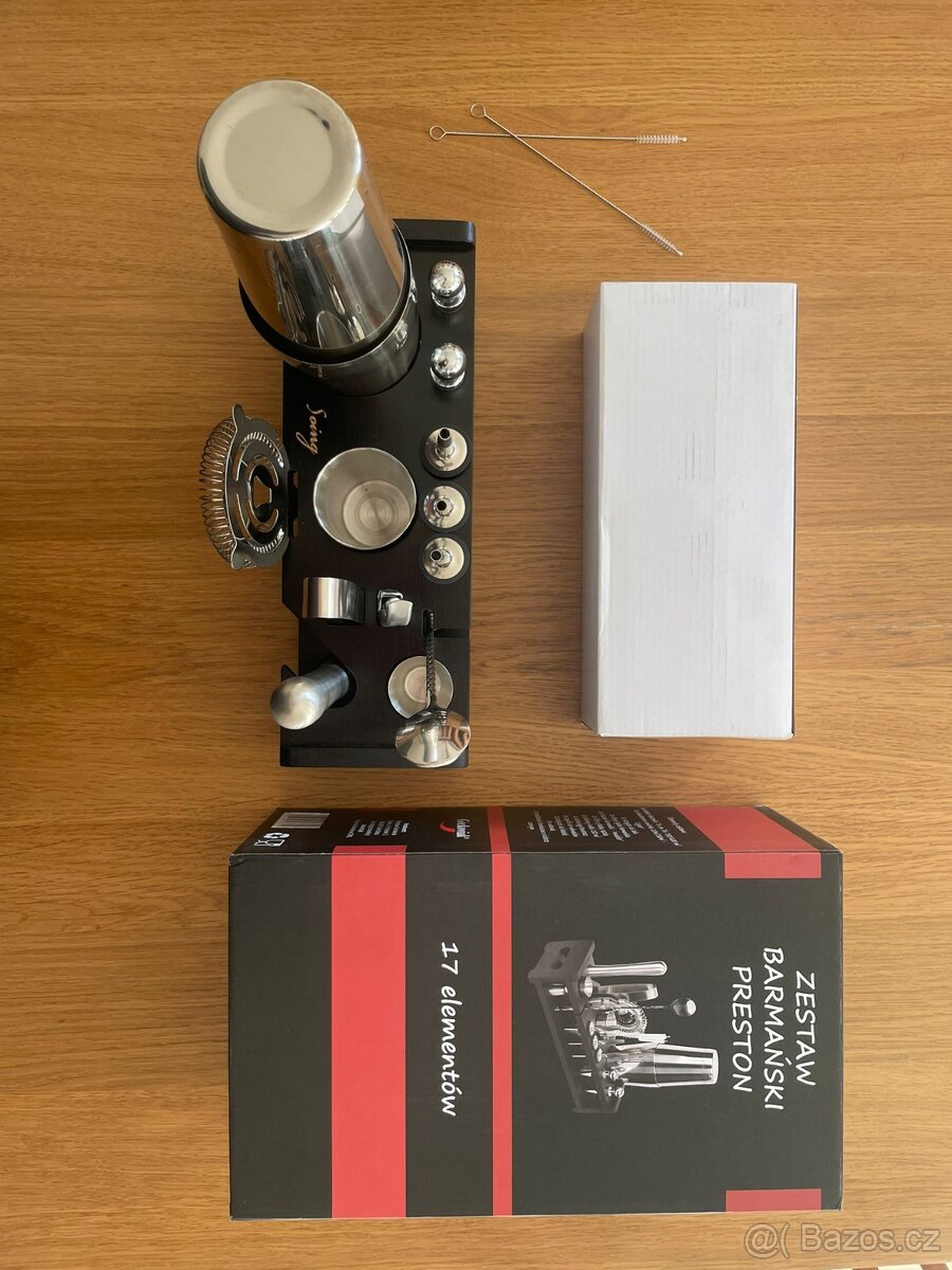 Barmanský set Chrómovaný 17 dílný - 2