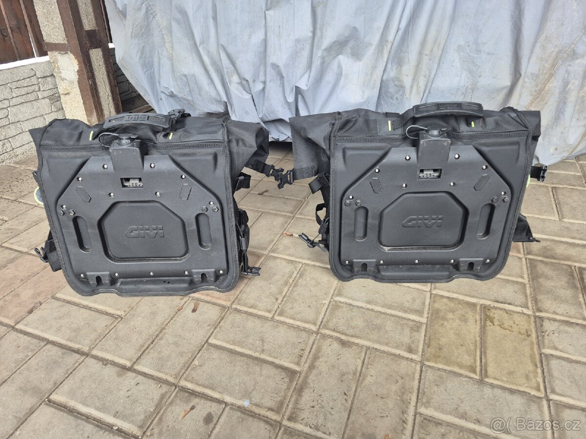 Brašny Givi GRT720 - 2