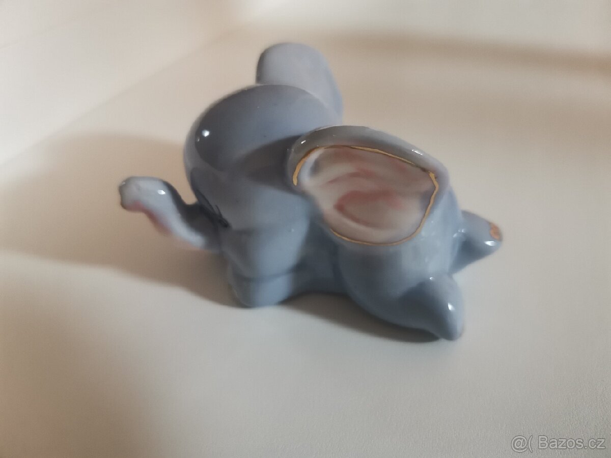 Porcelánový slon - 2