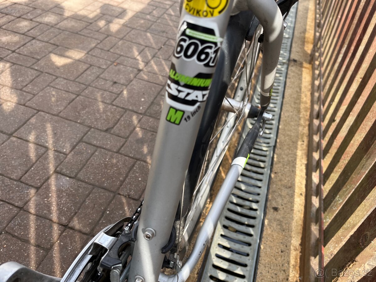 Jízdní kolo acstar - 2