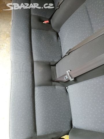 PRODÁM TROJSEDAČKU RENAULT MASTER RV 2018. S PÁSY - 2