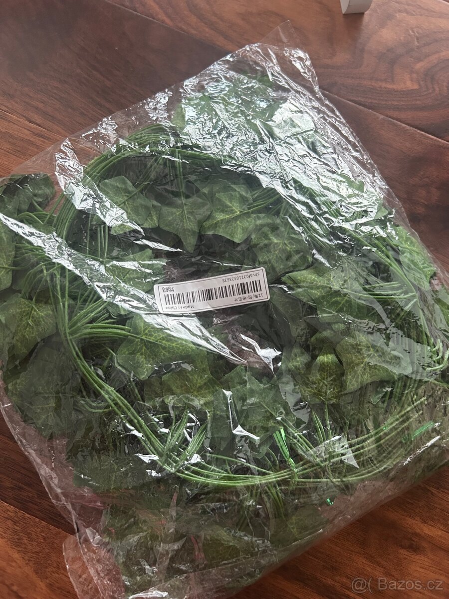 Shein uměly břečťan - 2