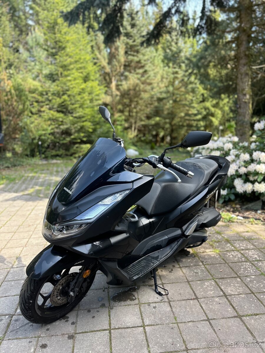 Honda pcx 125ccm - 2