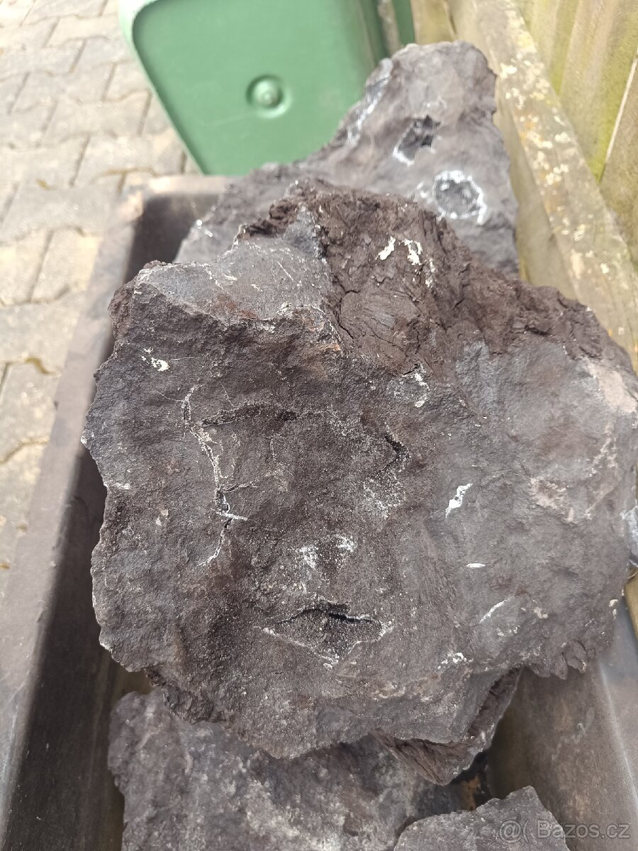 Ametyst černý - 2