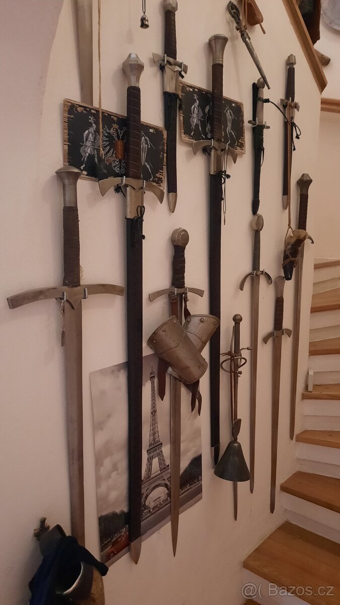 Zbraně a zbroj - 2