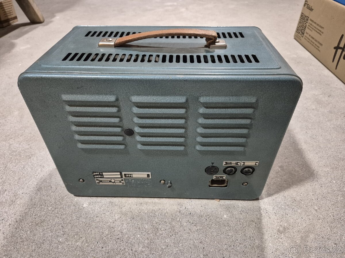 TESLA BM 423 - TELEVIZNÍ GENERÁTOR - 2