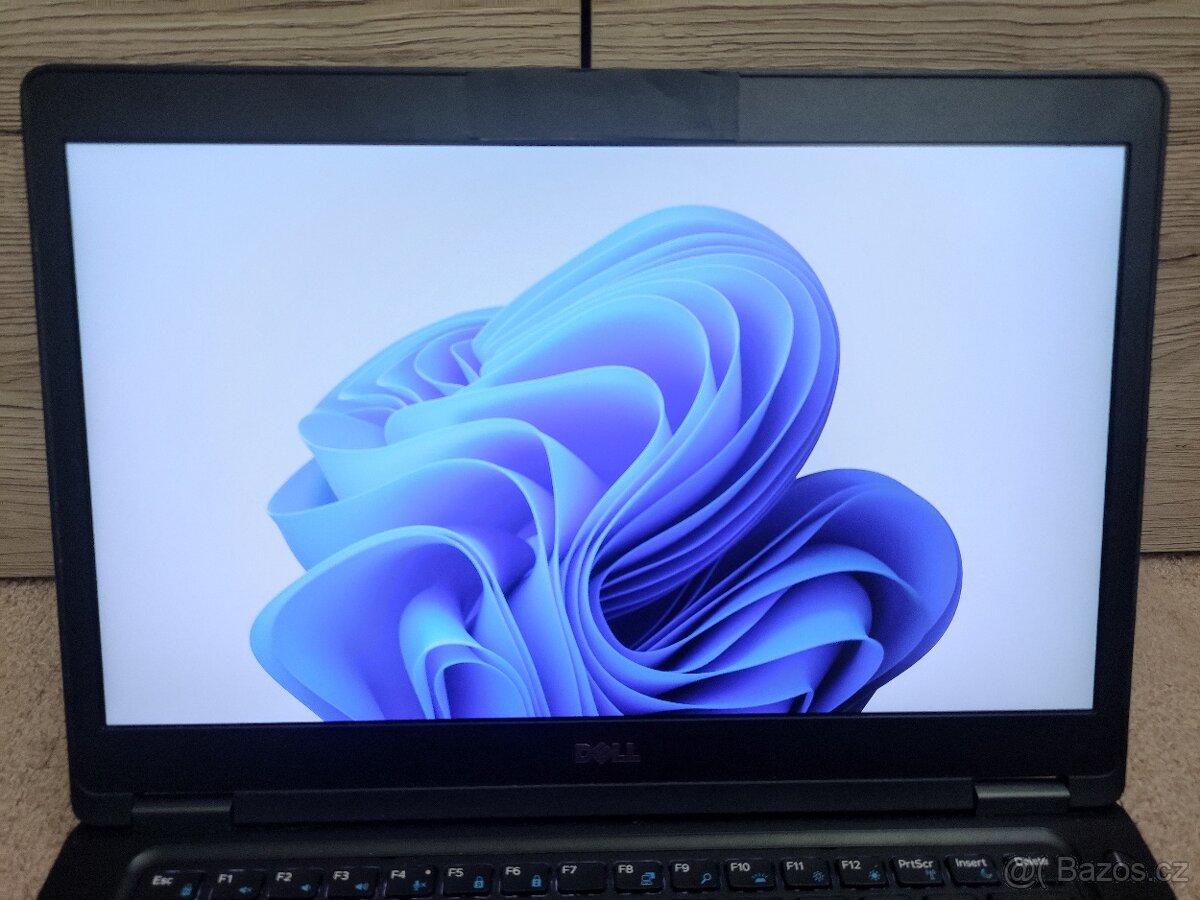 Notebook DELL Latitude 5480 14" IPS 1920×1080 VGA 930MX - 2