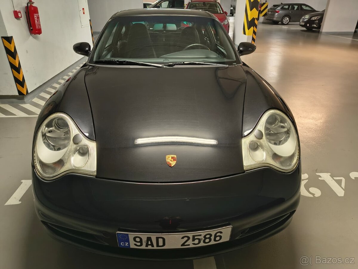 Porsche 911 CARRERA 4 - 2