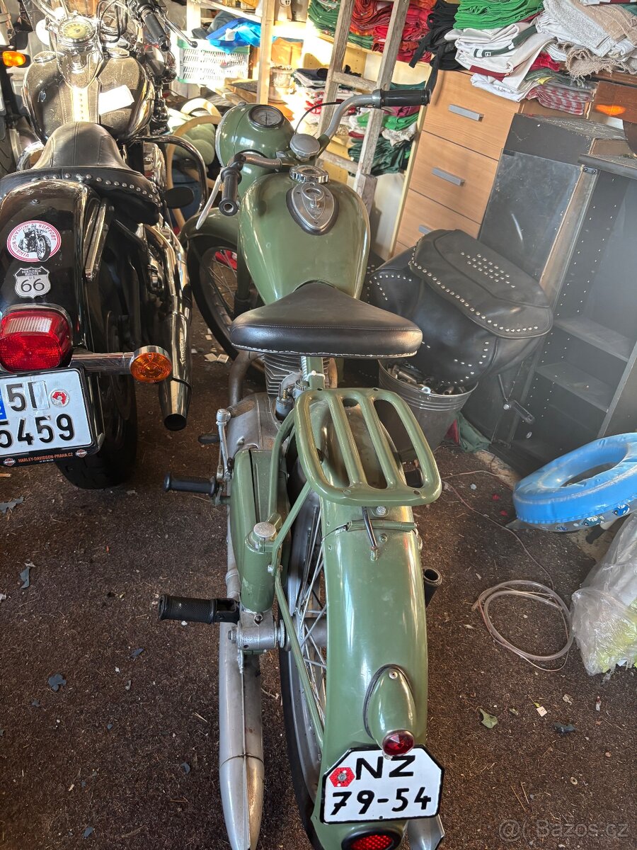 Pérák 250 - 2