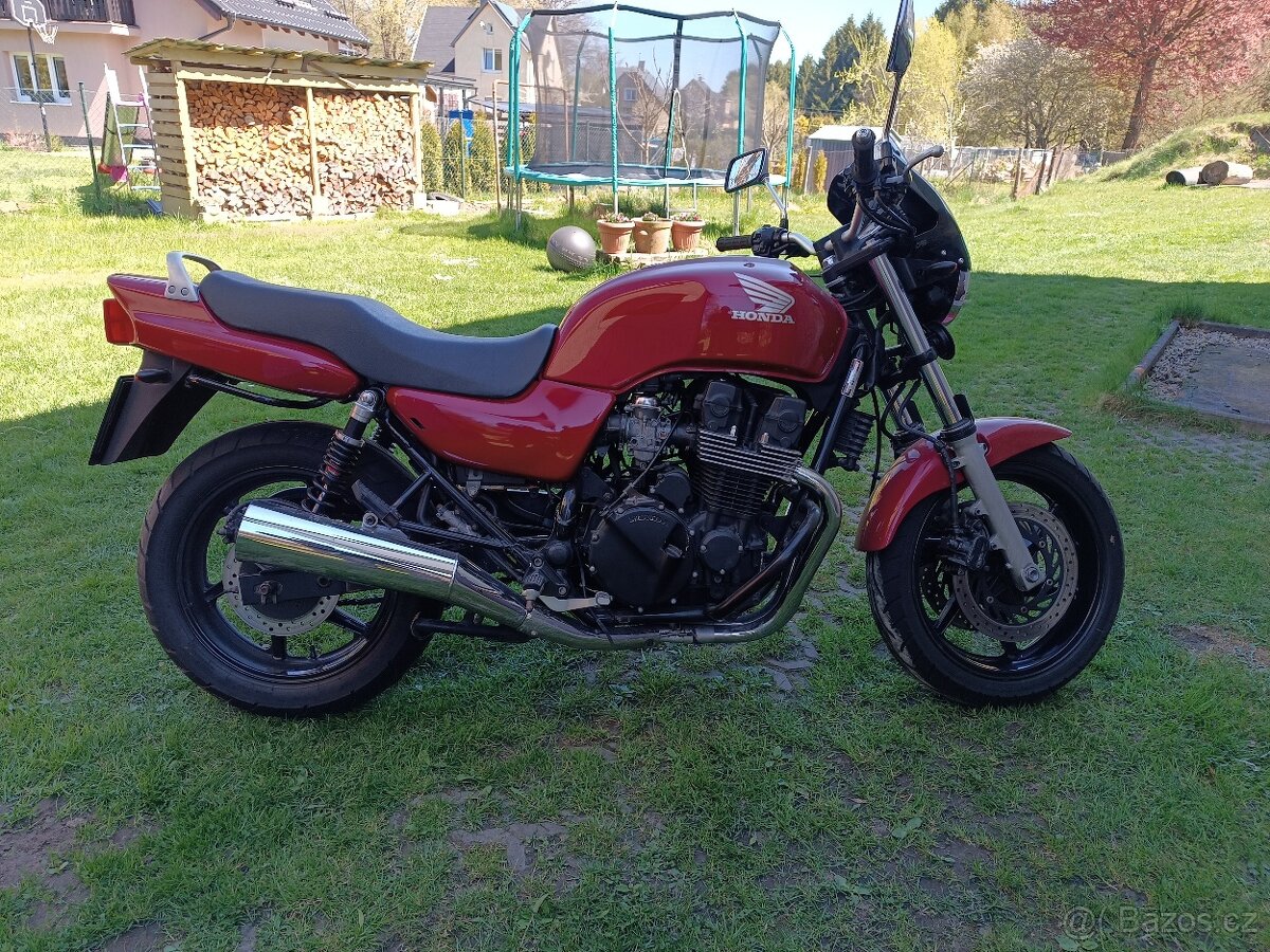 Honda CB sevenfifty - 2