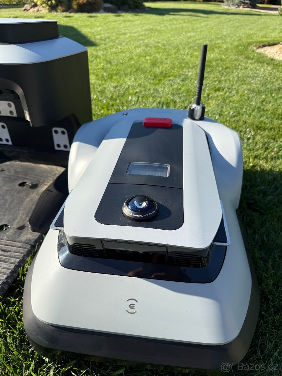 Robotická sekačka Ecovacs Goat G1 - 2