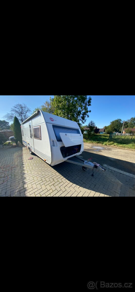 Bürstner karavan - 2
