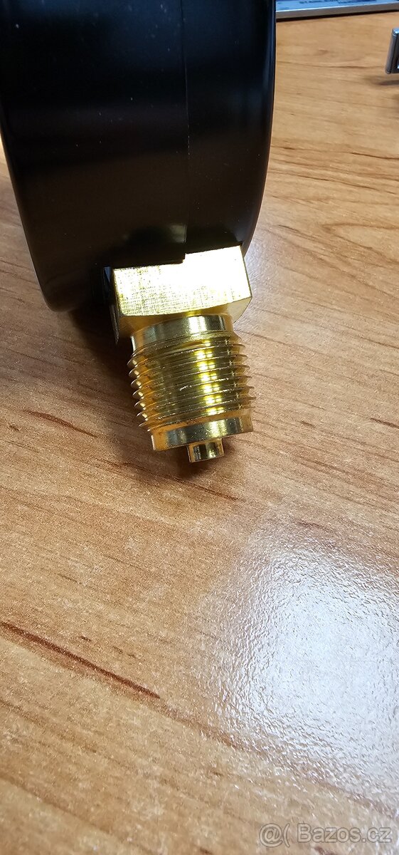 Manometr průměr 100mm 0-6bar spodní připoj G1/2 - 2