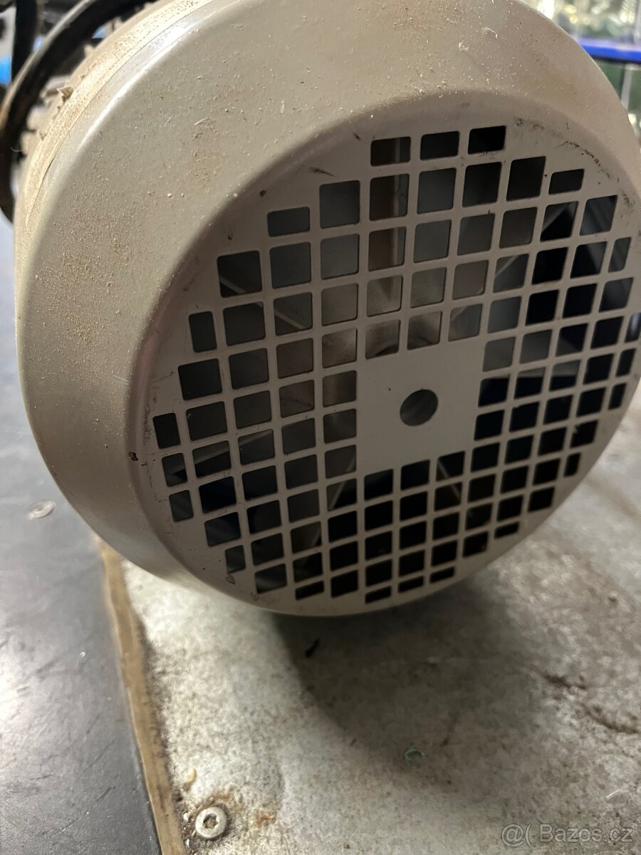 Elektromotor Siemens - 2