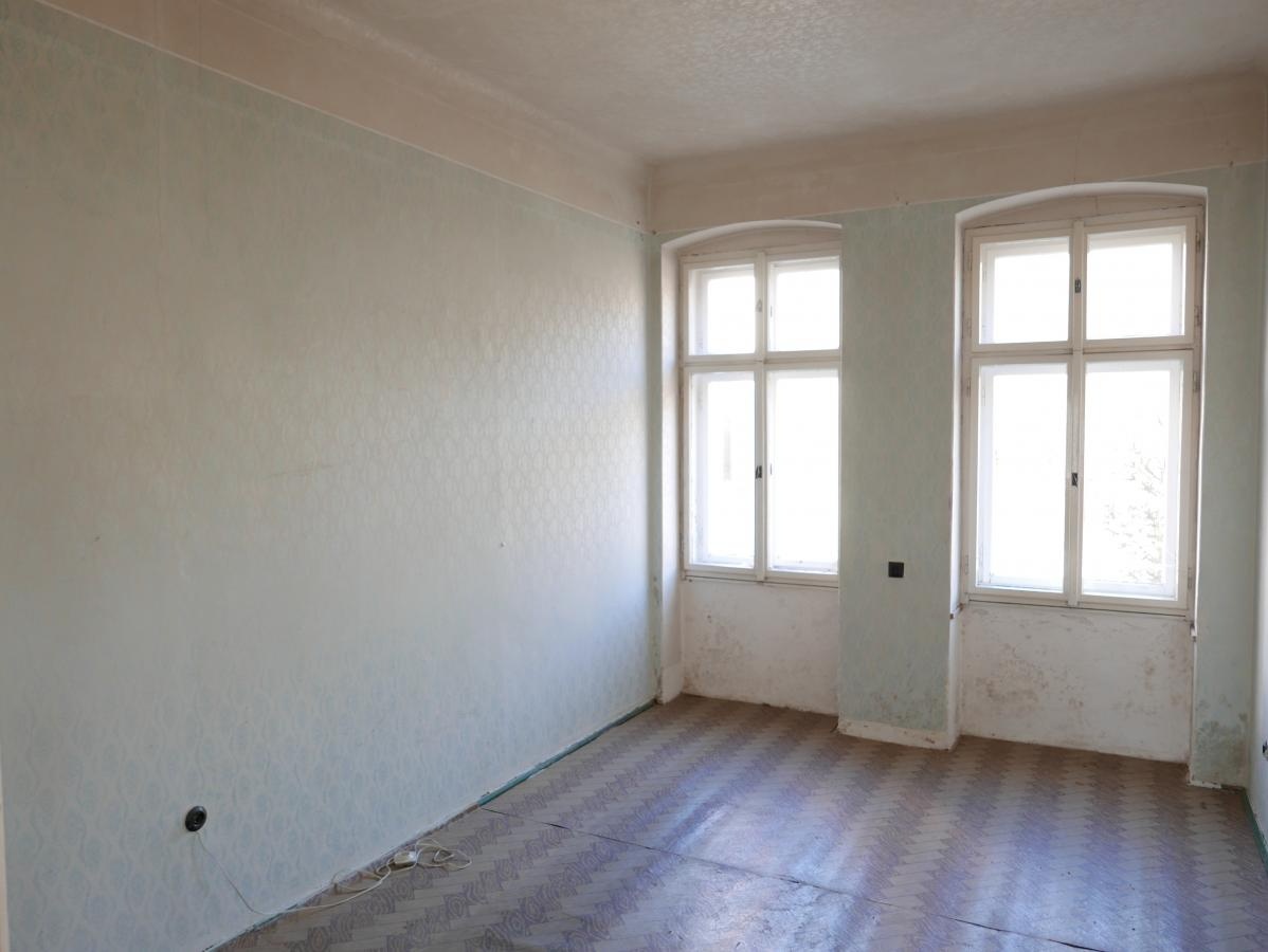 Dva byty - celé patro, K.Vary, Škroupova ul.- lázeňská zóna - 2