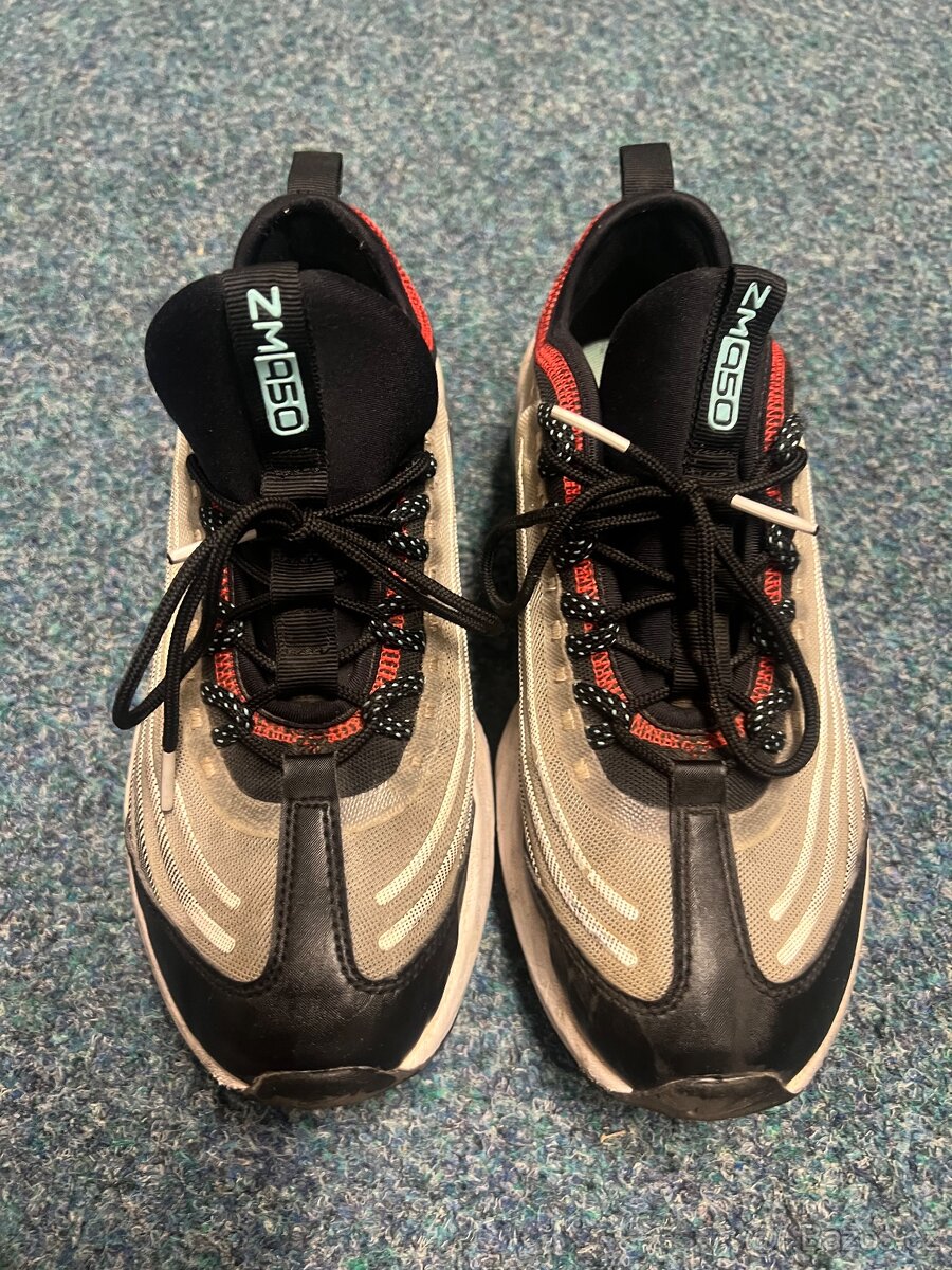 Nizké tenisky/botasky nike - 2