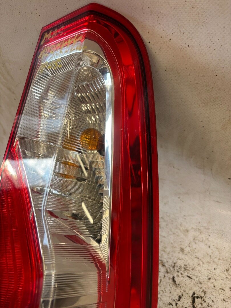 Zadní pravé světlo Renault Master 3 - 2