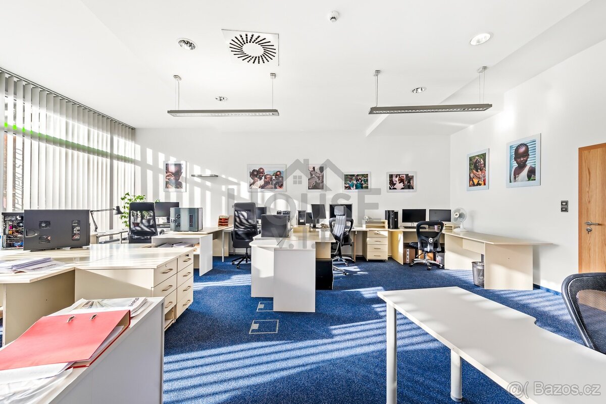 Kompletně vybavené kanceláře v klidné části Prahy 10 - 2
