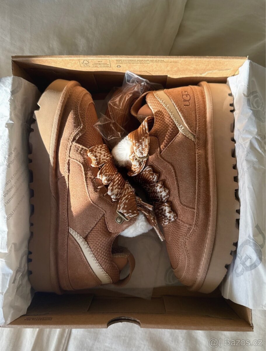 UGG Lowmel Chestnut - 2