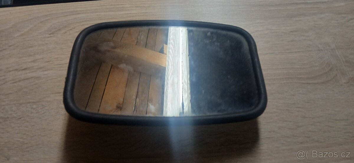 Nepoužité zrcátko Škoda 1203 - 2