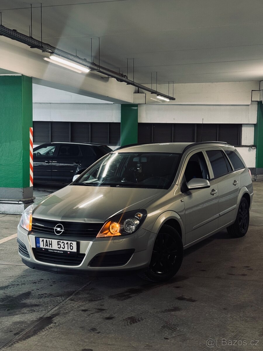 Opel Astra H 1.9 CDTI - 2