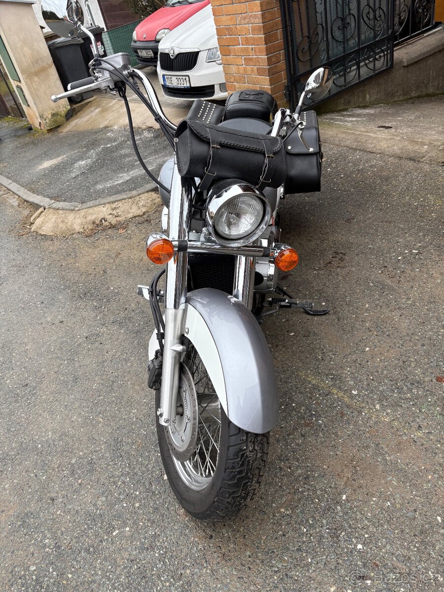 Honda VT750CS - 2