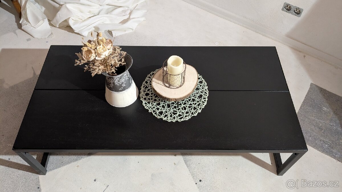 Konferenční stůl - 2