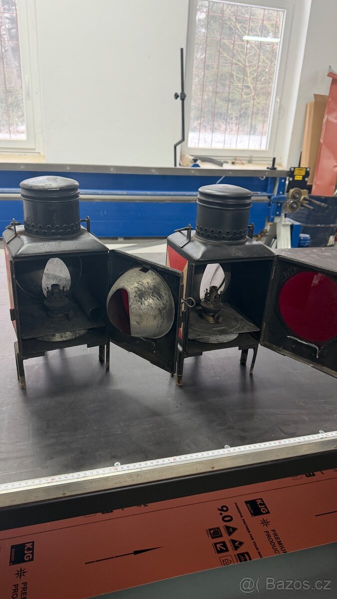 Drážní lampy na vagon - 2
