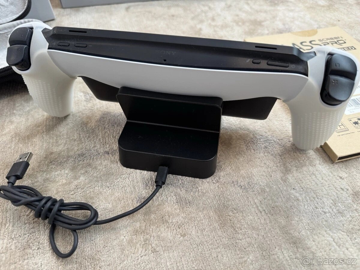 PlayStation portál s příslušenstvím - 2