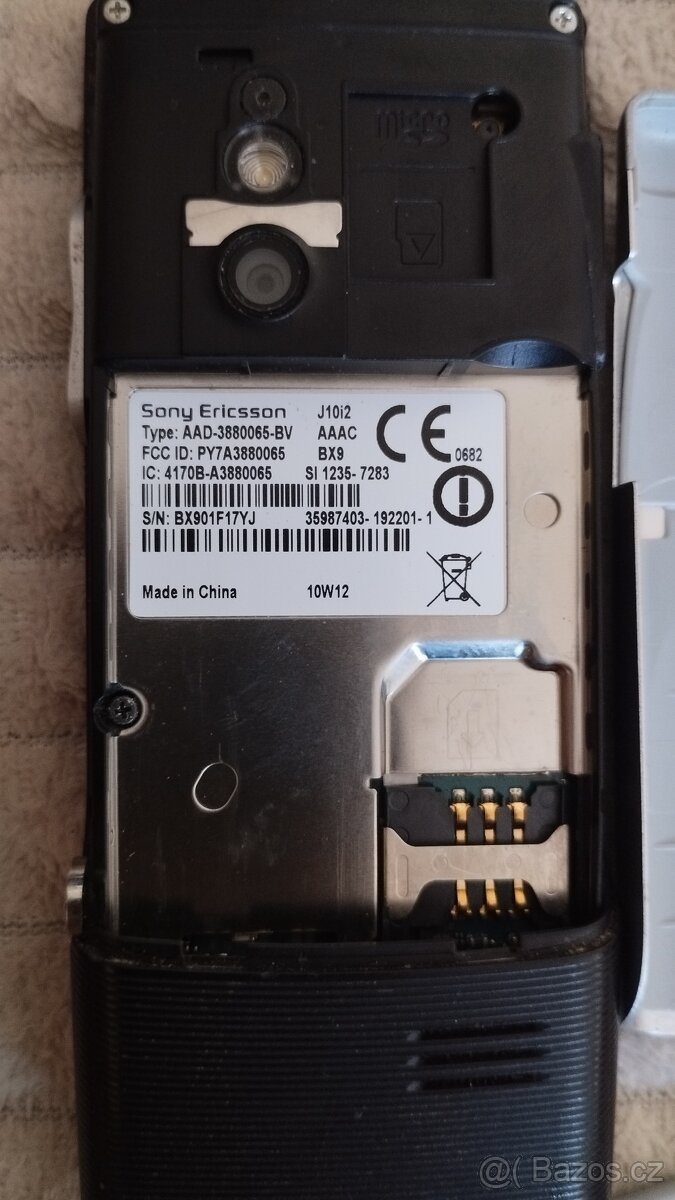 Sony Ericsson J10 i2 - 2