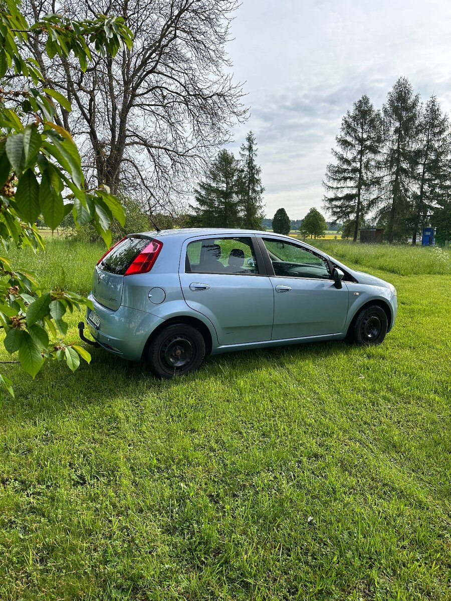 Fiat grande punto - 2