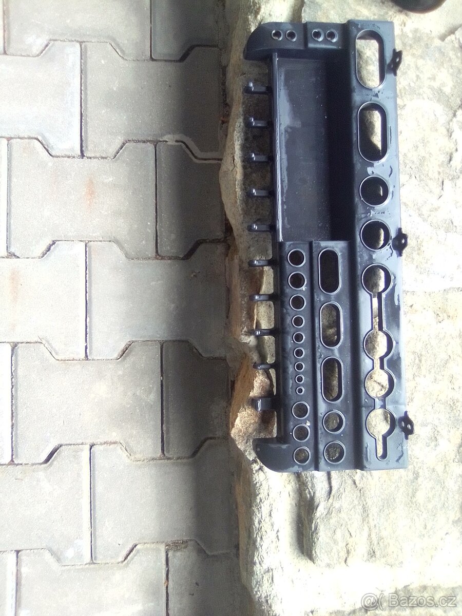 box na nářadí, držák na stěnu na nářadí - 2